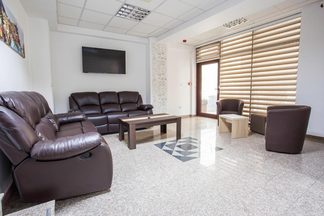 Acomodoro Residence Букурещ Екстериор снимка