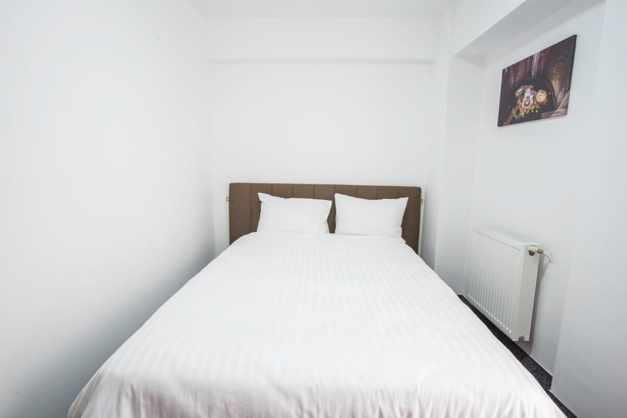 Acomodoro Residence Букурещ Екстериор снимка